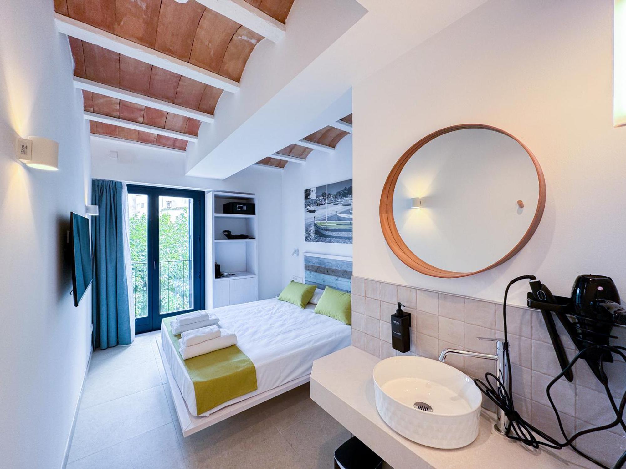 Hotel Boutique Es Blau Cadaques Luaran gambar