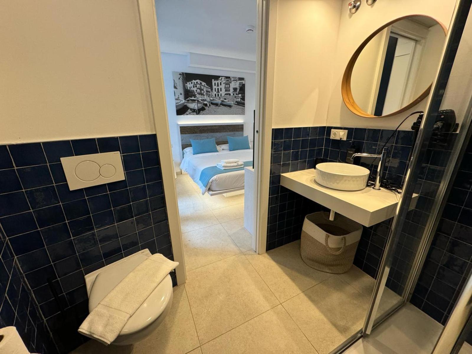 Hotel Boutique Es Blau Cadaques Luaran gambar